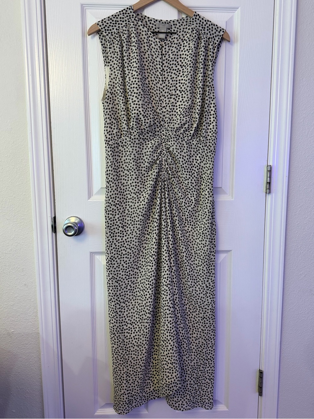 H&M Black Polka Dot Ivory Sleeveless Midi Dress